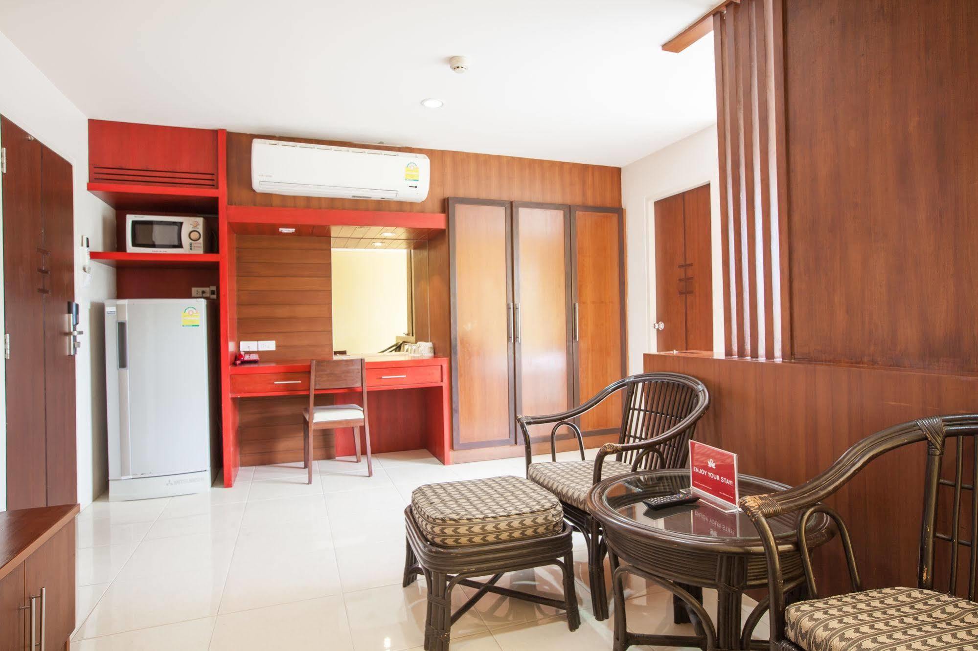 Zen Rooms Chaofa East Road Rawai Экстерьер фото